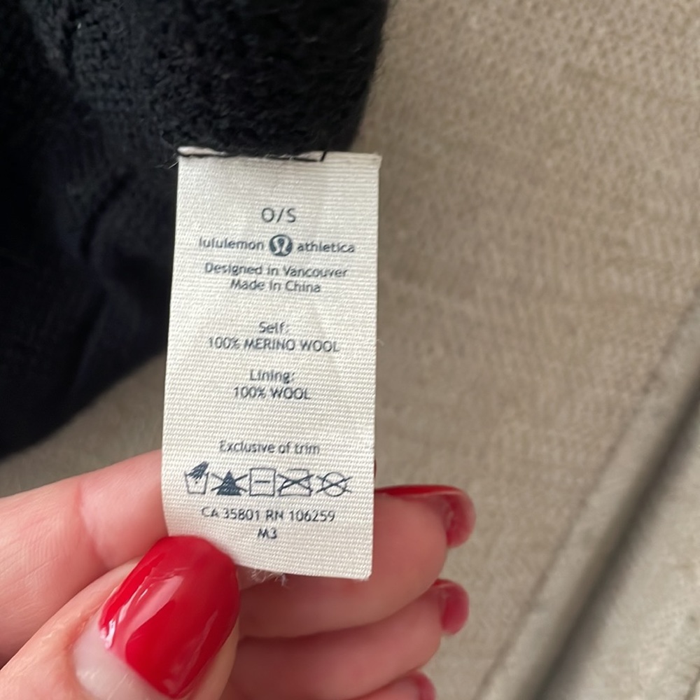 Lululemon Infinity Scarf - Reversible. - image 4